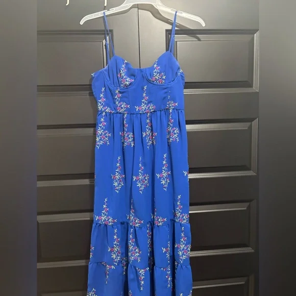 Betsey Johnson Floral Sweetheart Bustier Tiered Midi Dress - Picture 4 of 8